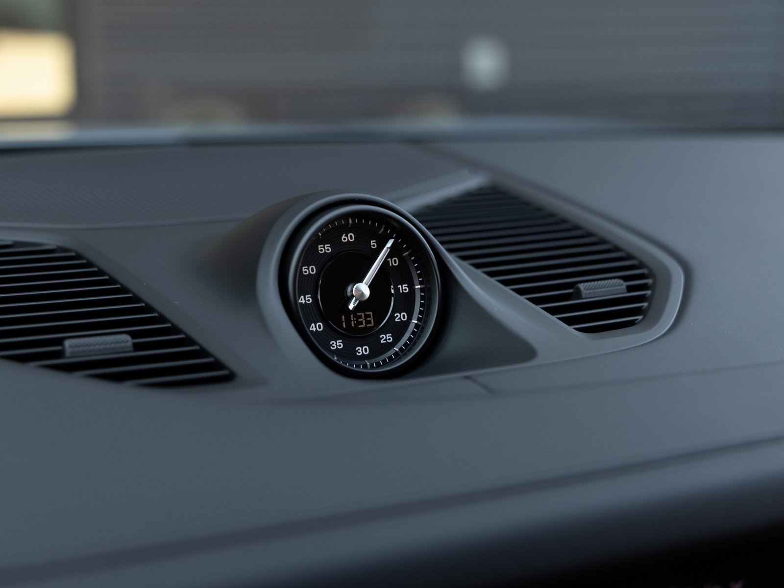 Certified 2026 Porsche Cayenne GTS image 28