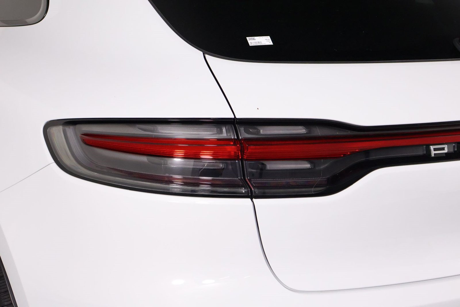 Certified 2026 Porsche Macan S AWD/4WD image 21