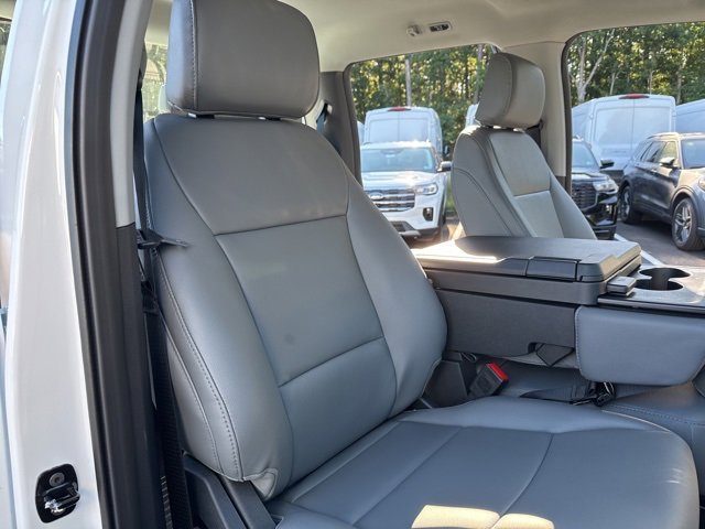 New 2026 Ford F350 XL w/ XL Chrome Package image 21