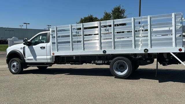 New 2025 Ford F550 4x4 Regular Cab Super Duty image 3