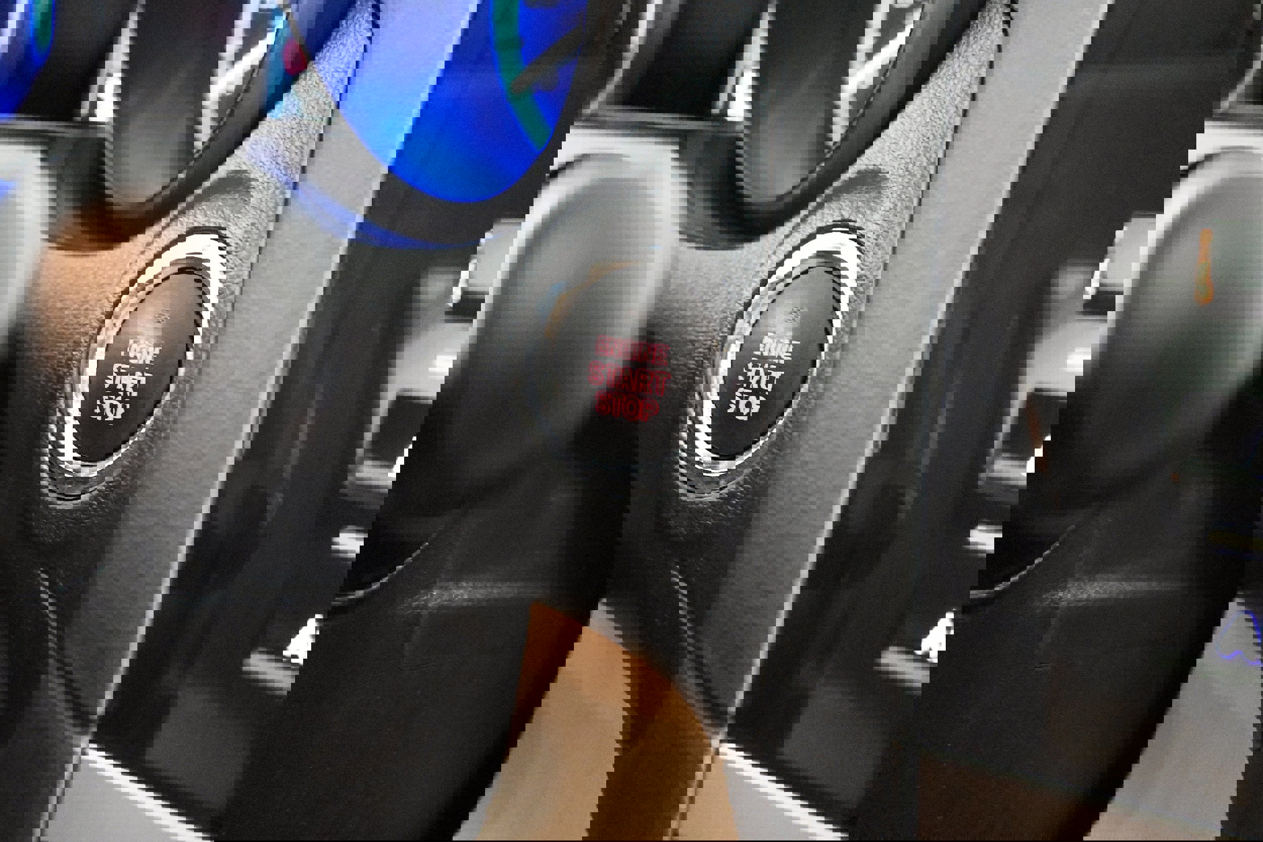 Used 2015 Subaru Outback 2.5i Limited image 9