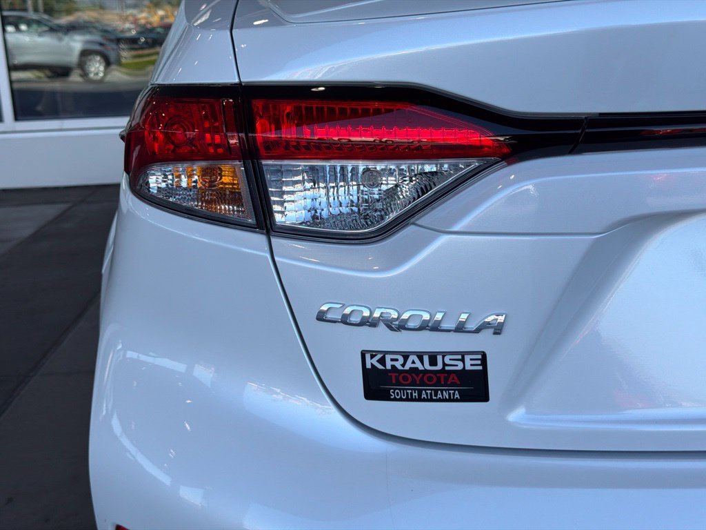Certified 2026 Toyota Corolla SE FWD image 11