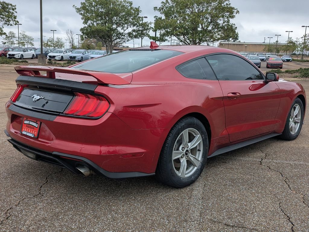 Used 2021 Ford Mustang Coupe image 4
