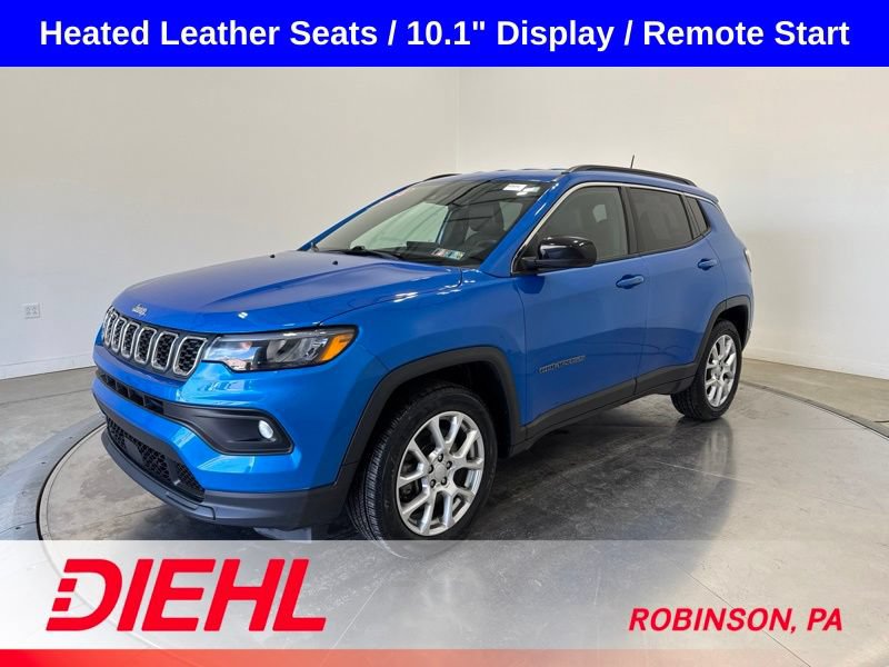 Used 2024 Jeep Compass Latitude AWD/4WD image 3