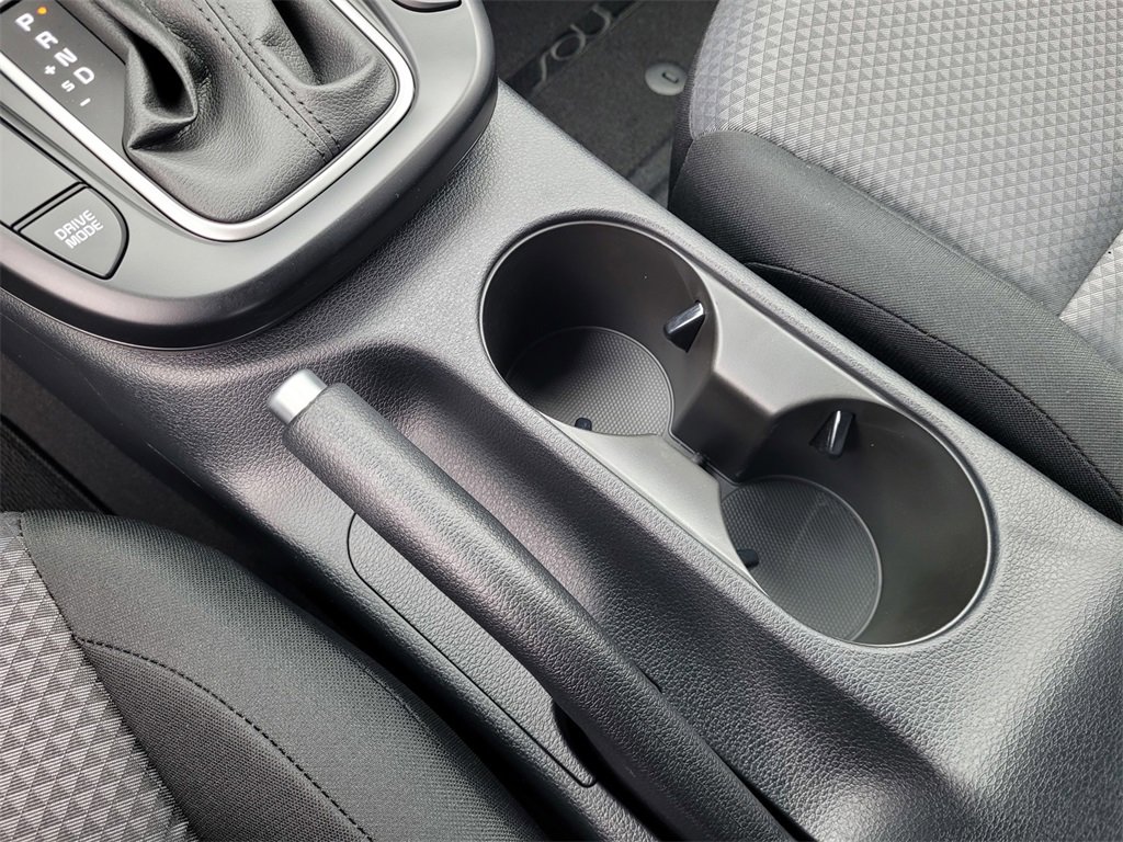 Used 2025 Kia Soul LX image 17