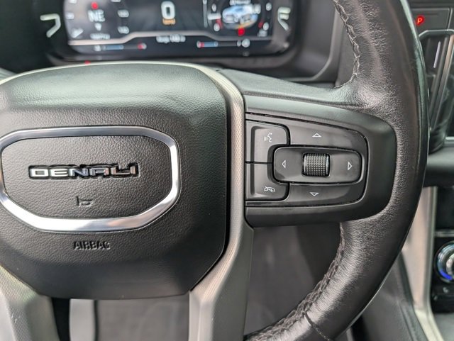 Used 2022 GMC Yukon XL Denali w/ Denali Ultimate Package image 14