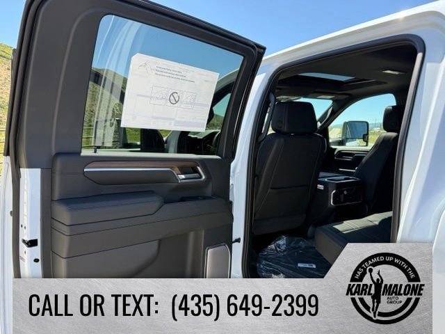 New 2026 Chevrolet Silverado 3500 High Country w/ Technology Package AWD/4WD image 25