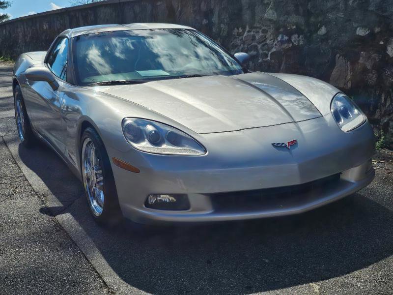 Used 2006 Chevrolet Corvette Coupe w/ Preferred Equipment Group image 10