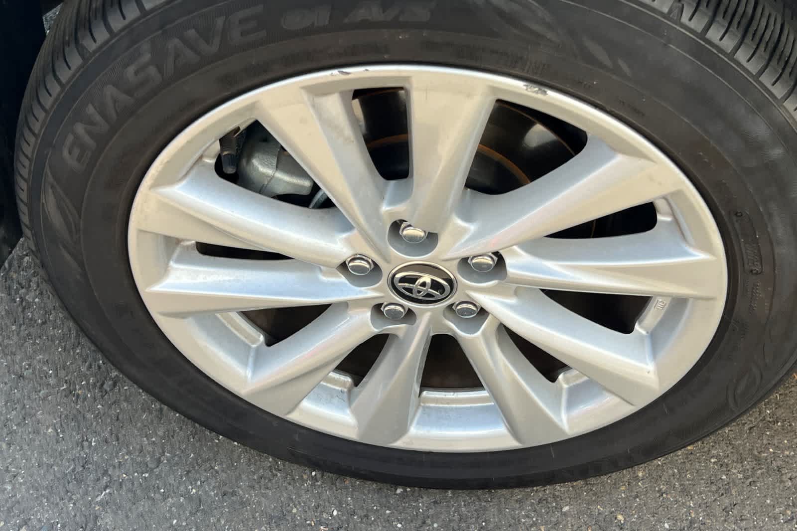 Used 2025 Toyota Corolla SE FWD image 17