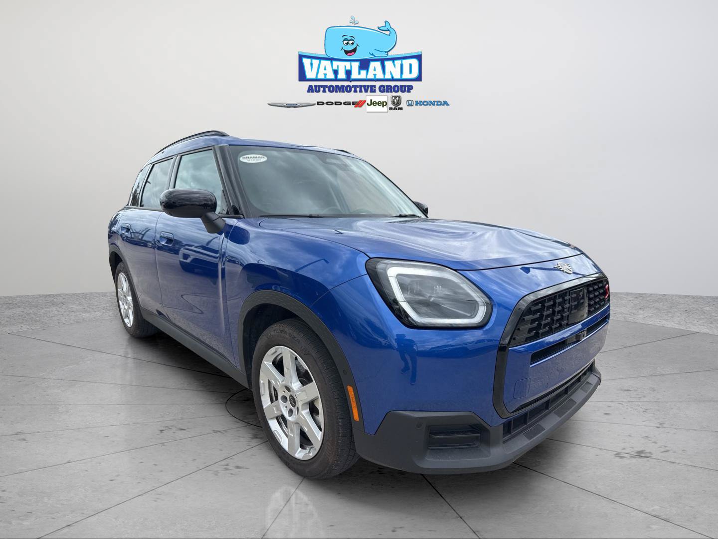 Used 2025 MINI Cooper Countryman S w/ Comfort Package Max AWD/4WD image 4