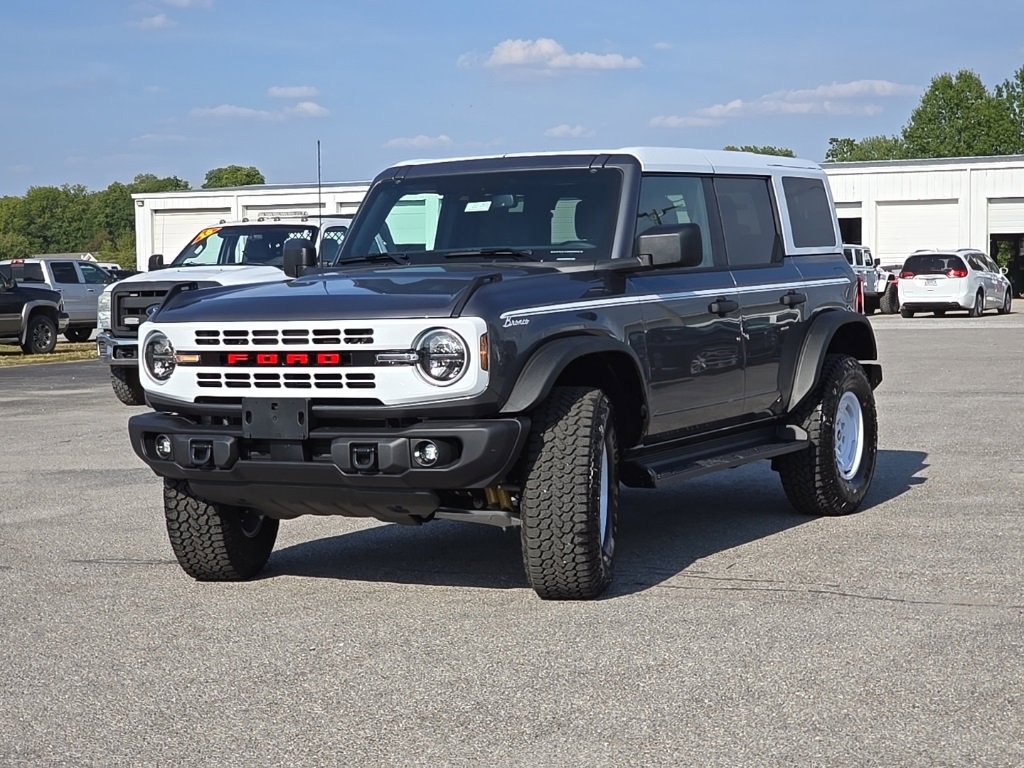 New 2025 Ford Bronco Heritage Edition image 3
