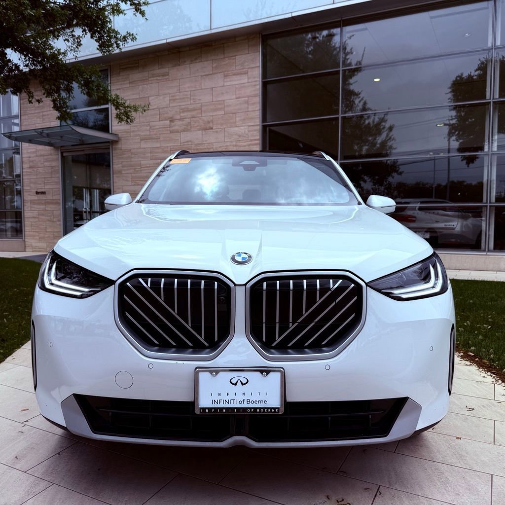 Used 2026 BMW X3 xDrive30 image 2