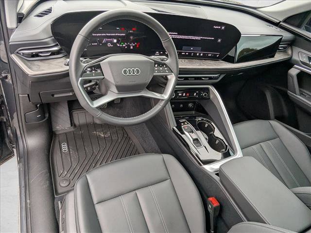 New 2025 Audi Q5 Premium image 3