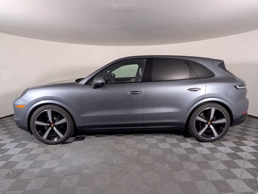 New 2026 Porsche Cayenne S AWD/4WD image 2