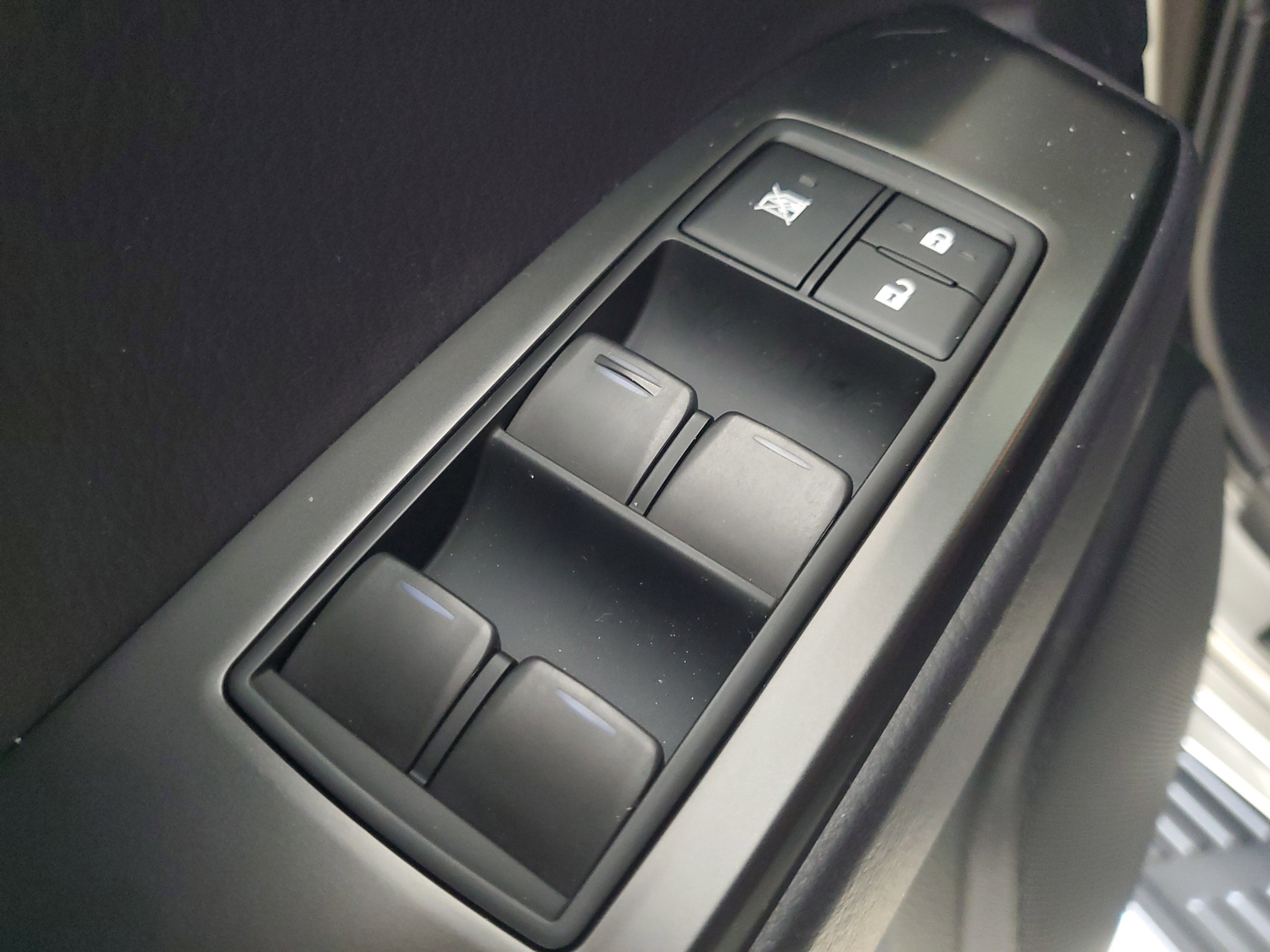 Certified 2022 Lexus GX 460 Premium w/ Premium Package image 22