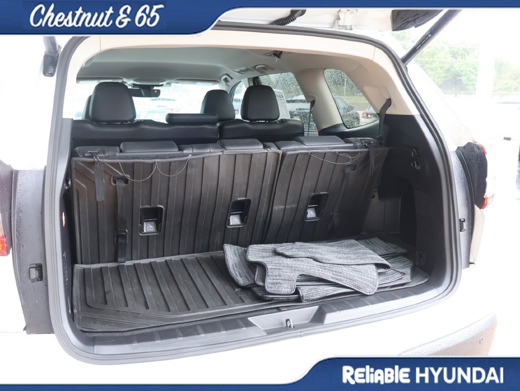 Used 2023 Subaru Ascent Limited AWD/4WD image 16