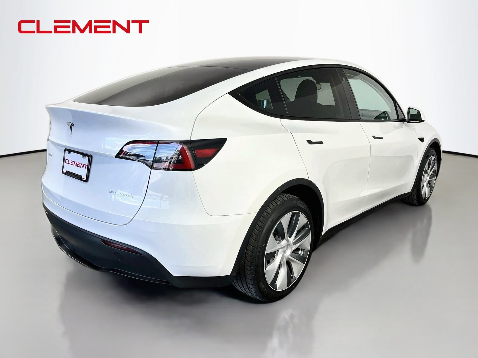 Used 2023 Tesla Model Y Long Range AWD/4WD image 7