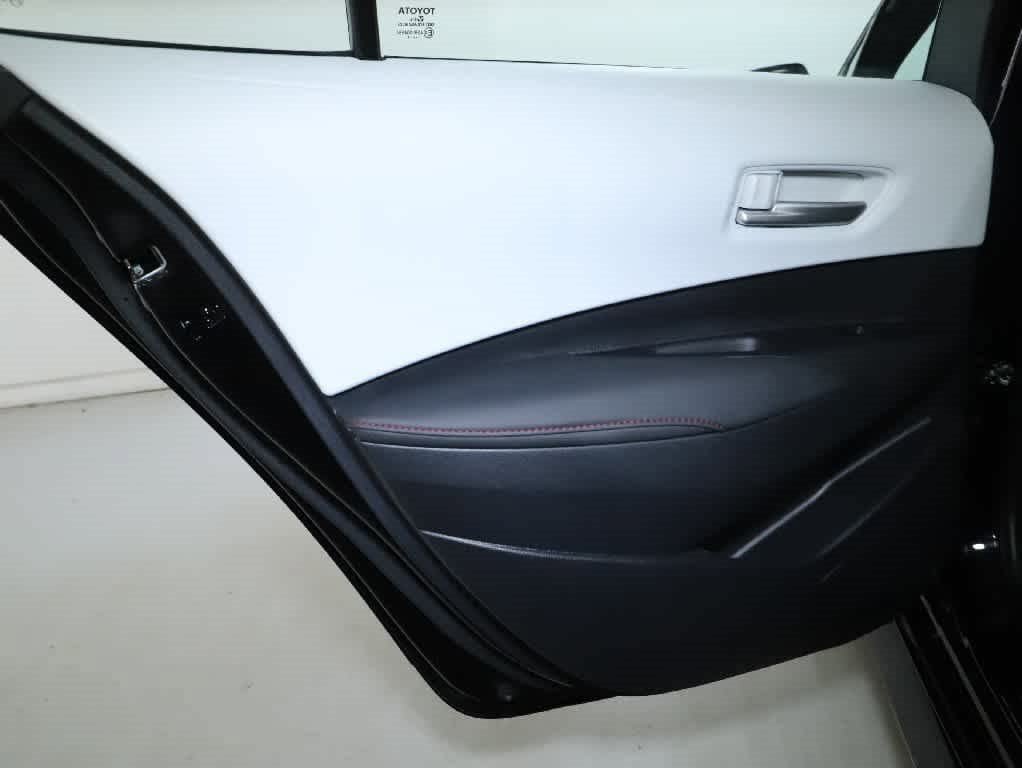 Certified 2024 Toyota Corolla SE w/ SE Premium Package FWD image 13