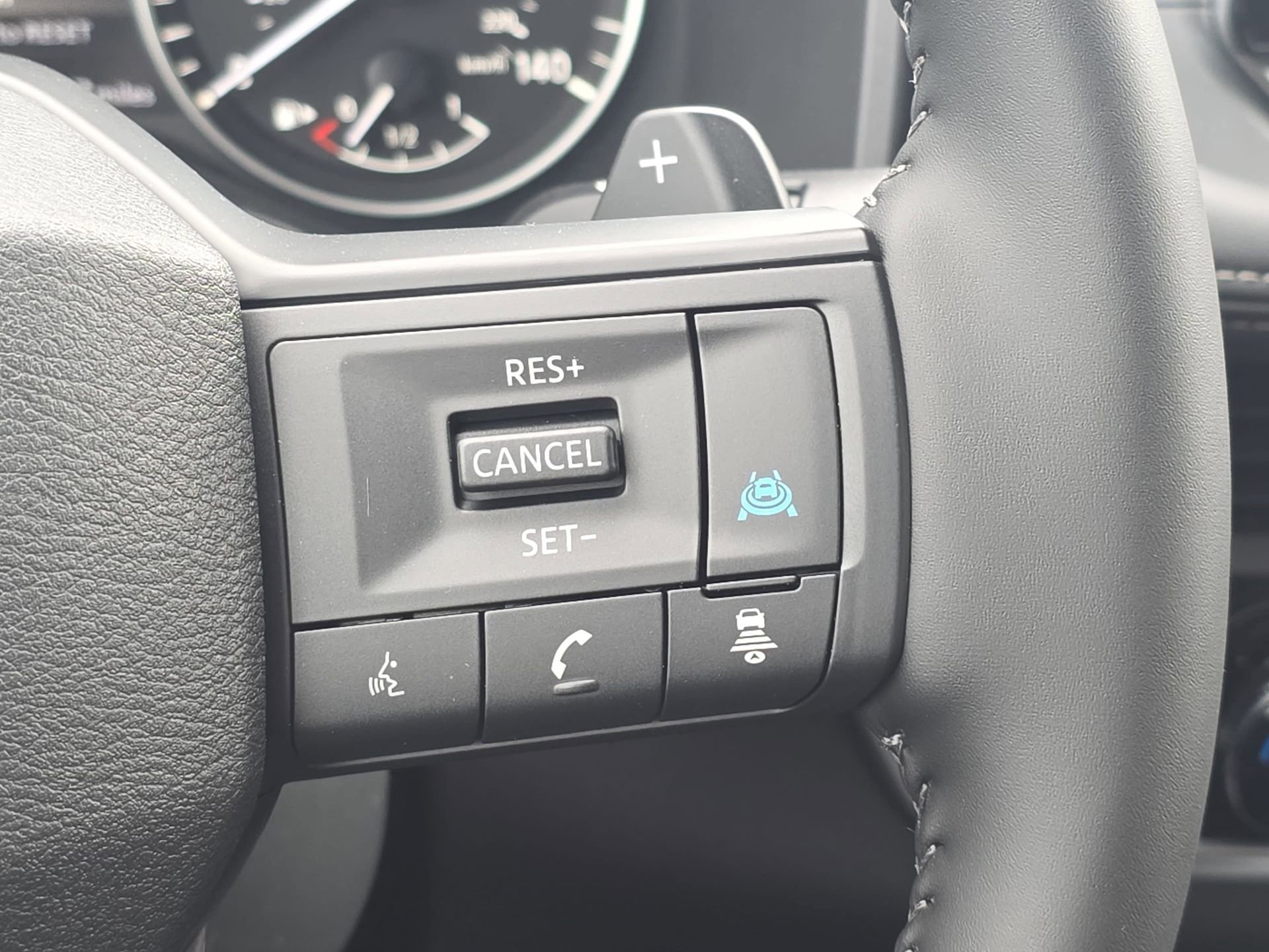 New 2026 Nissan Rogue SV FWD image 18
