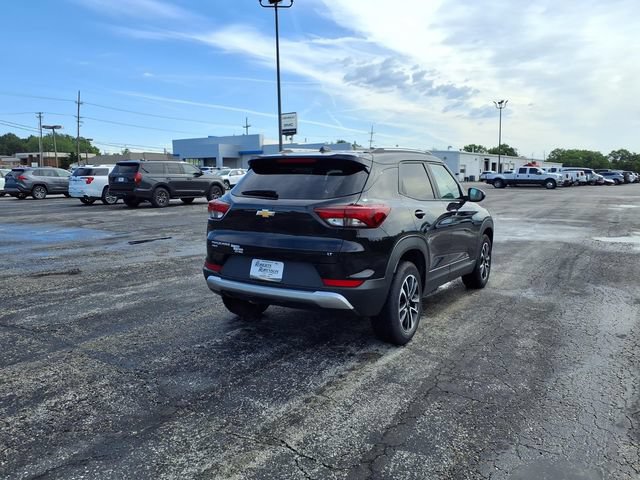 Used 2025 Chevrolet TrailBlazer LT AWD/4WD image 18