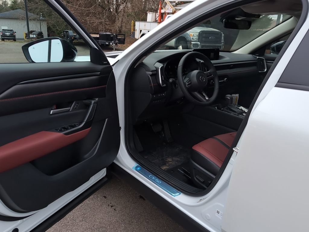 New 2026 MAZDA CX-50 AWD 2.5 Hybrid w/ Premium Pkg image 12