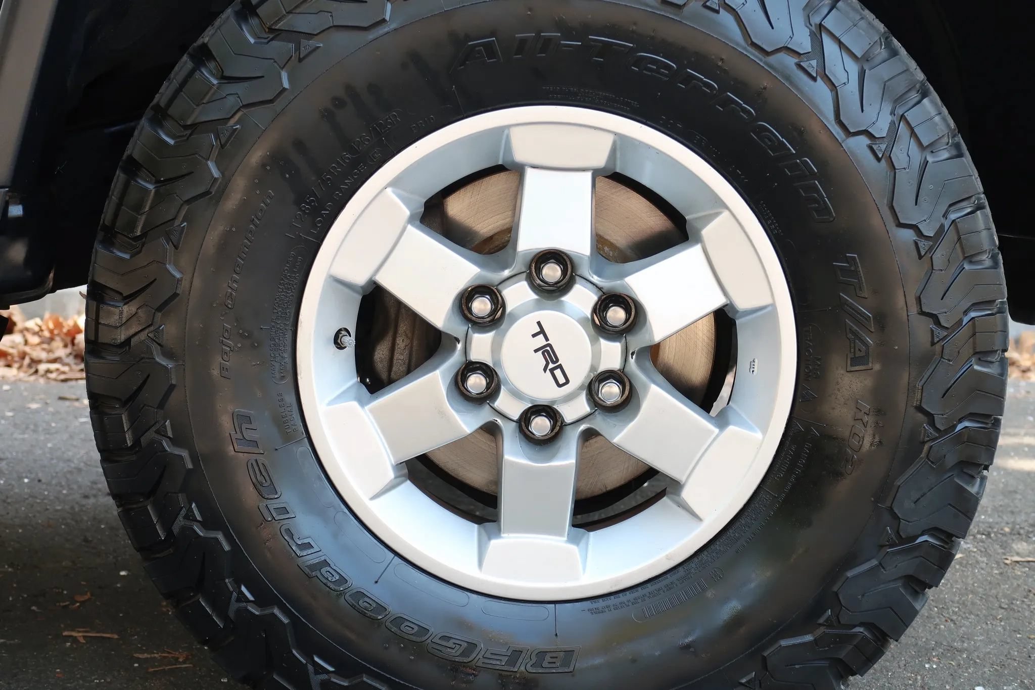 Used 2009 Toyota FJ Cruiser 2WD w/ TRD Sport Pkg image 15