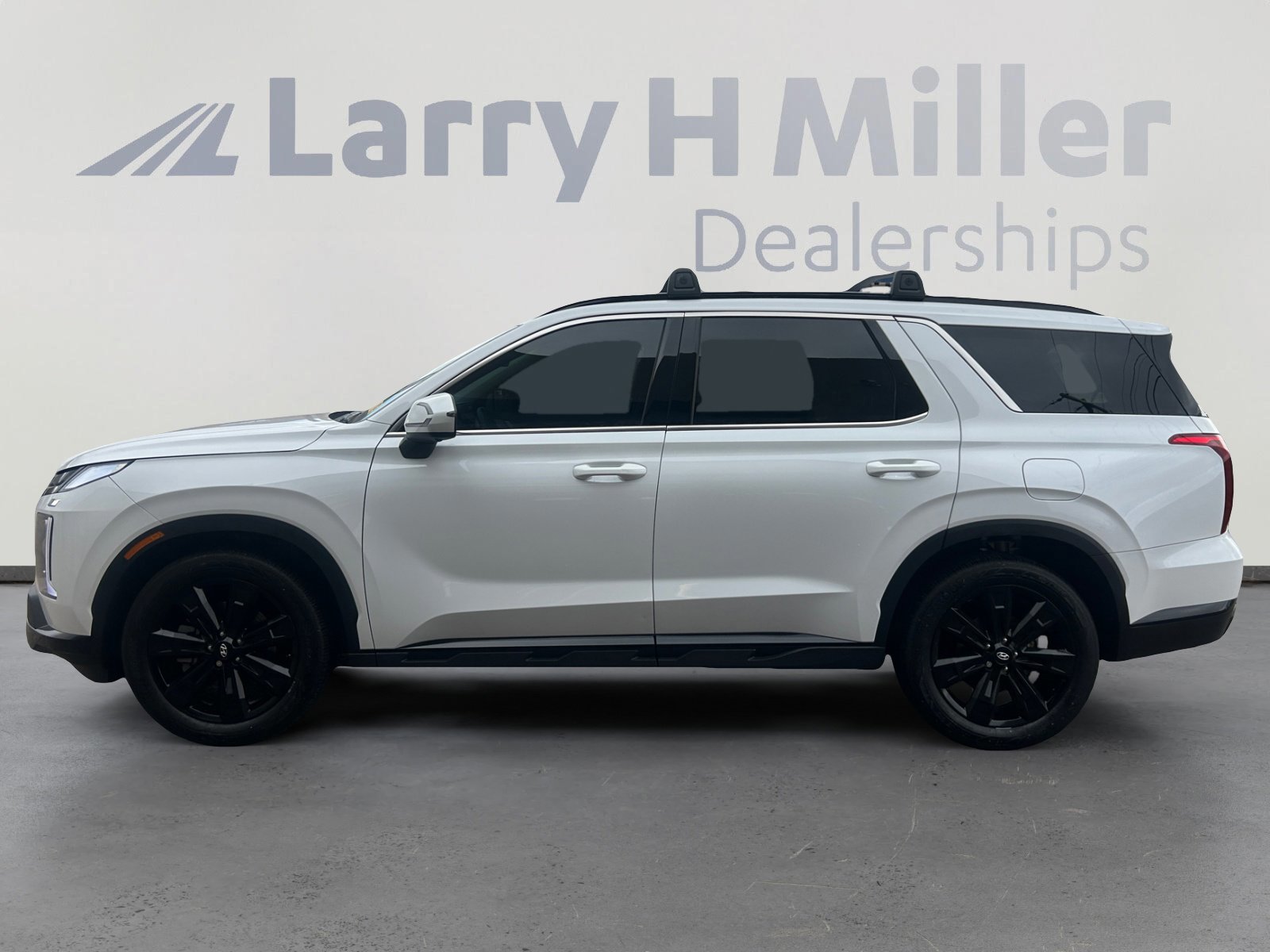 Used 2025 Hyundai Palisade XRT image 3