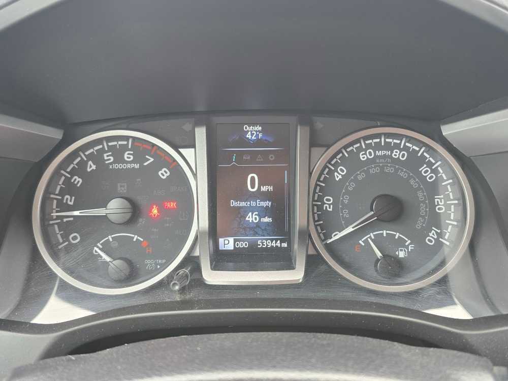 Used 2021 Toyota Tacoma SR5 image 21