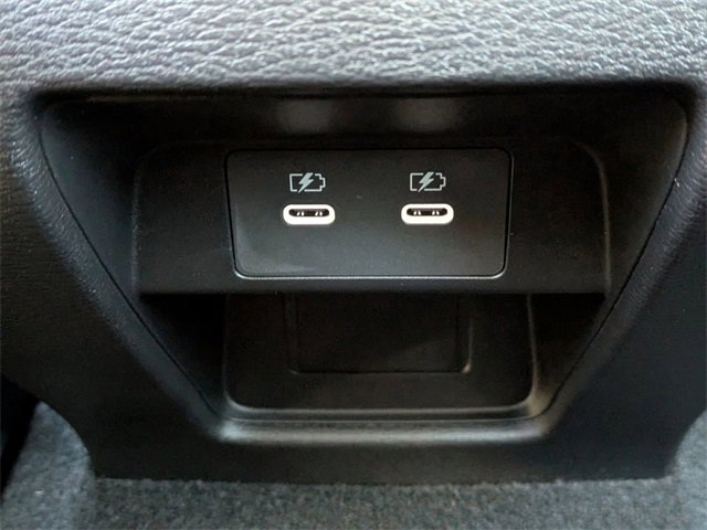 New 2025 Mitsubishi Outlander SEL image 17