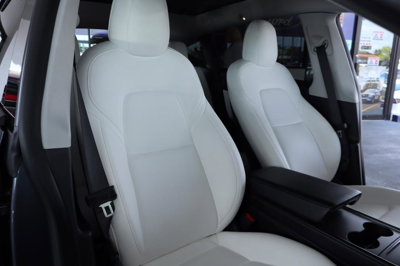 Used 2021 Tesla Model Y Long Range image 36
