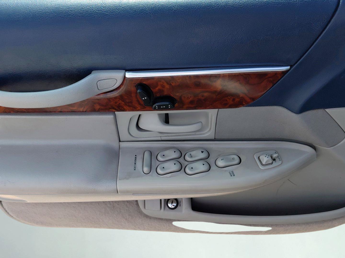 Used 1996 Mercury Grand Marquis LS RWD image 23