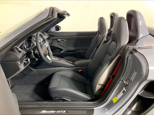 Used 2025 Porsche 718 Boxster GTS RWD image 5