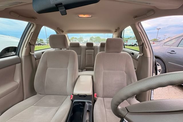 Used 2006 Toyota Camry LE FWD image 28