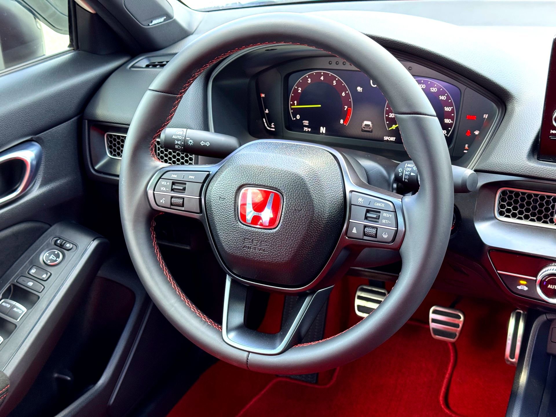 Used 2025 Honda Civic Type R image 30