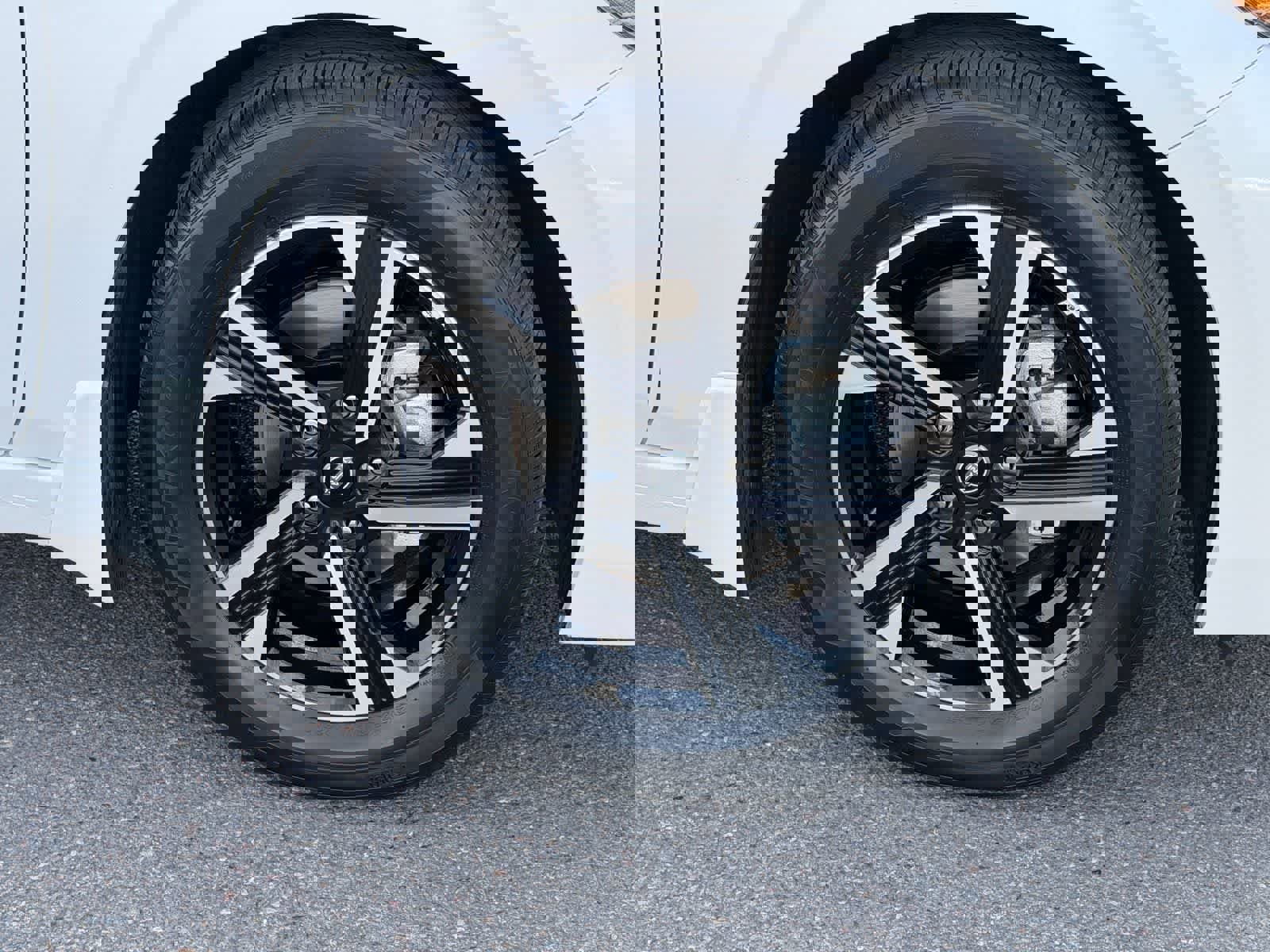 Certified 2025 Nissan Sentra SV w/ Trunk Package image 10