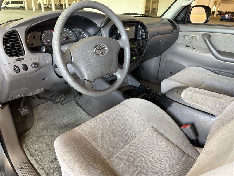 Used 2004 Toyota Sequoia SR5 RWD image 11