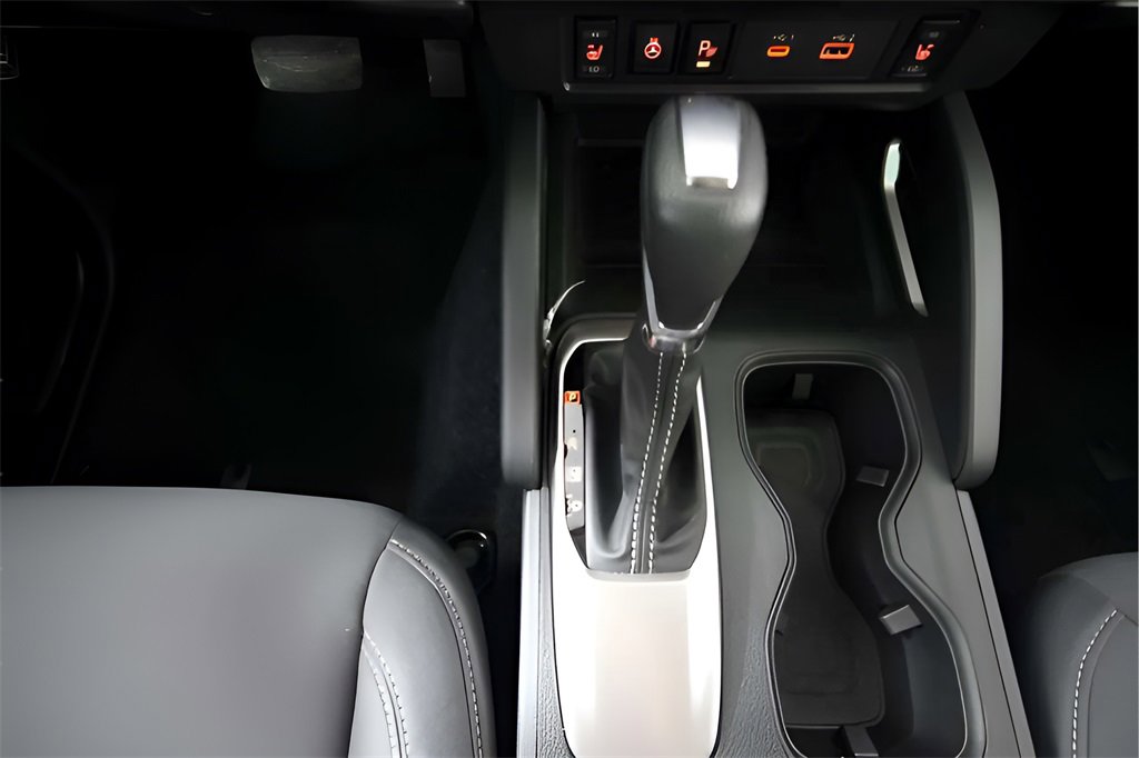 Used 2024 Nissan Frontier SV w/ SV Convenience Package image 23