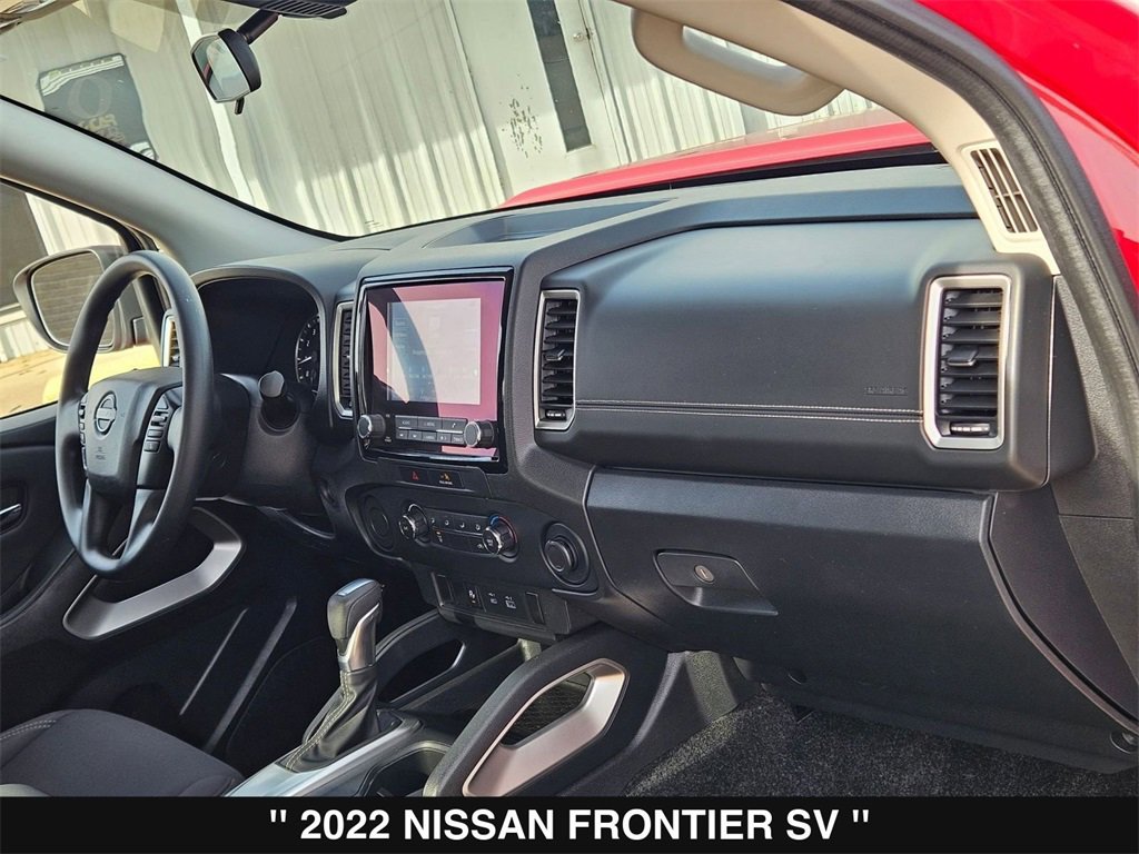 Used 2022 Nissan Frontier SV w/ Technology Package image 29