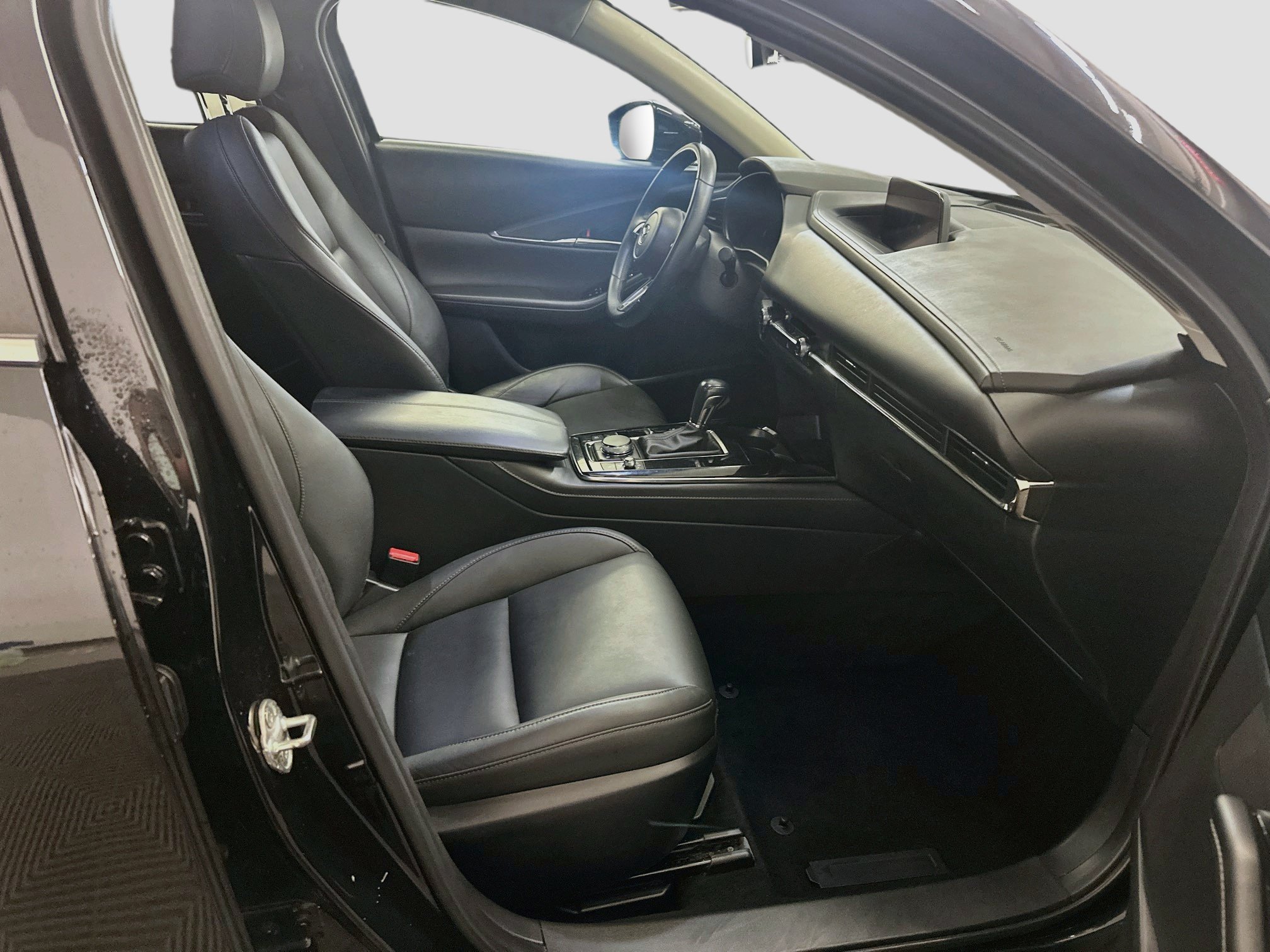 Used 2025 MAZDA CX-30 AWD 2.5 S w/ Preferred Package image 34