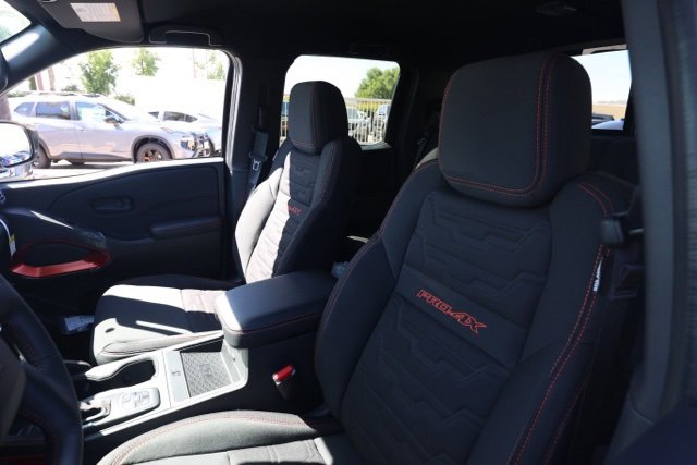 New 2026 Nissan Frontier PRO-4X w/ Pro-4x Convenience Package image 15