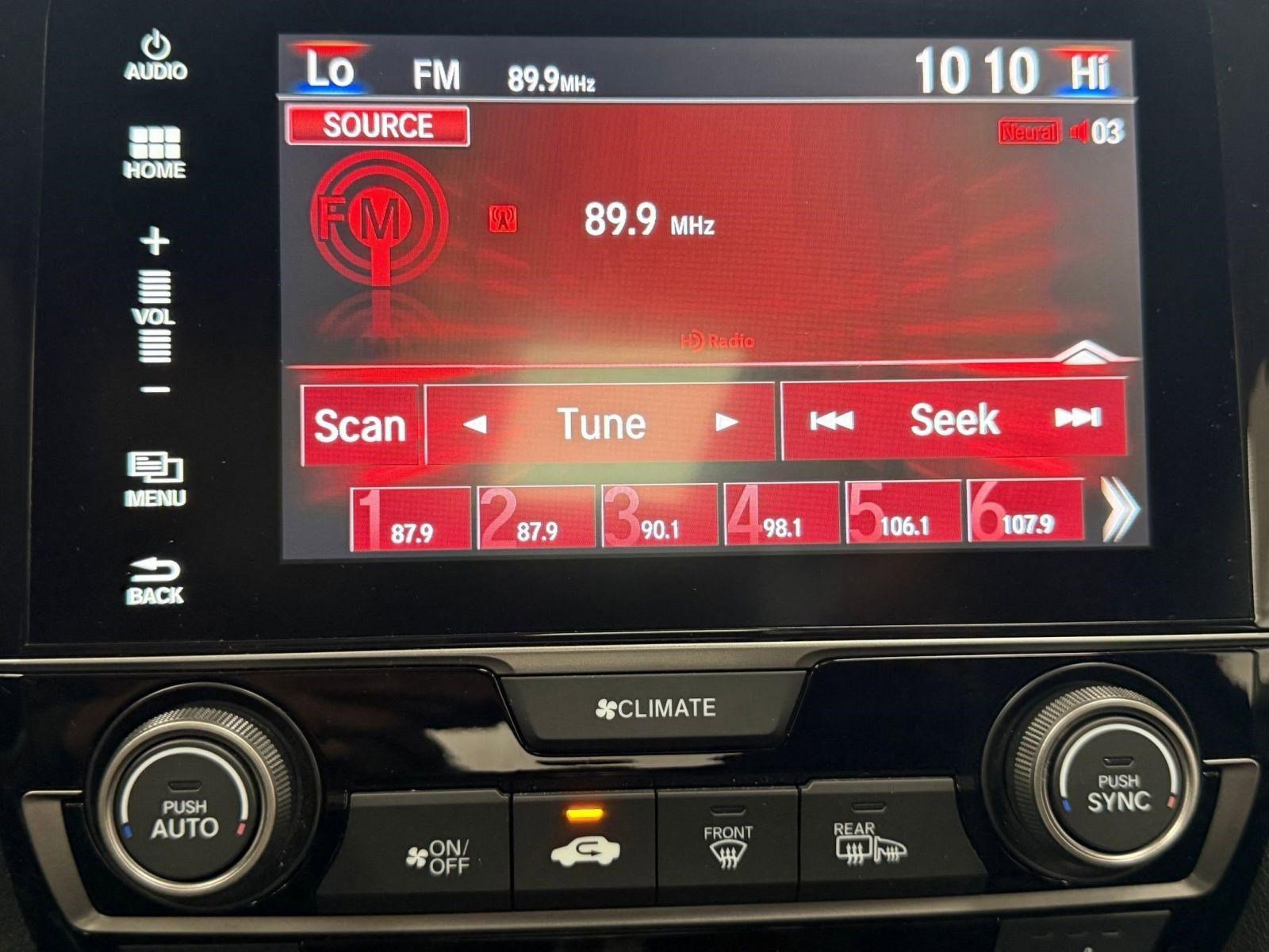 Used 2018 Honda Civic Si image 14