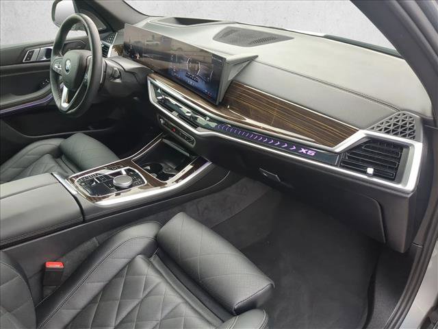 Used 2025 BMW X5 xDrive40i image 21