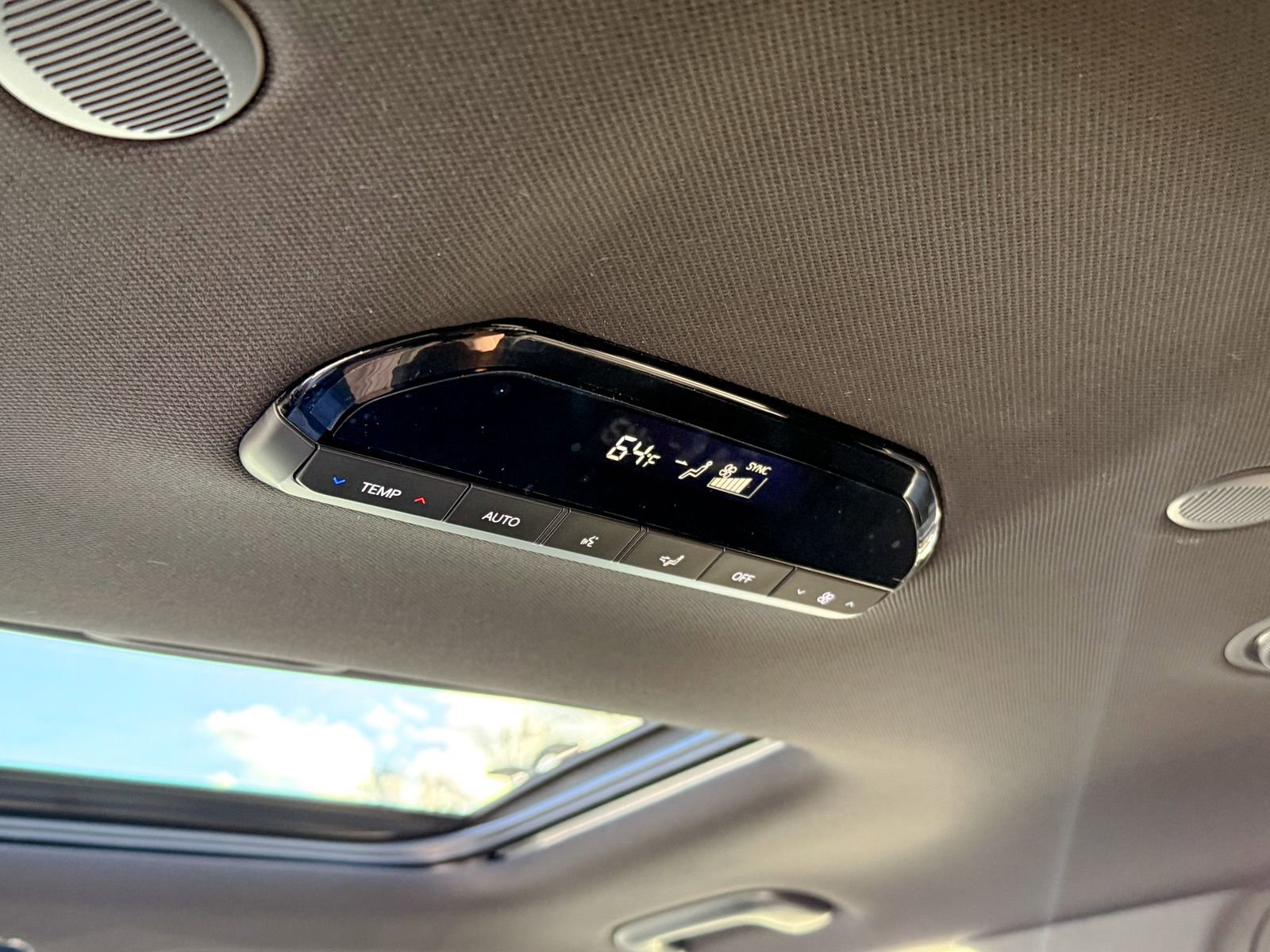 New 2027 Kia Telluride EX X-Line AWD/4WD image 38