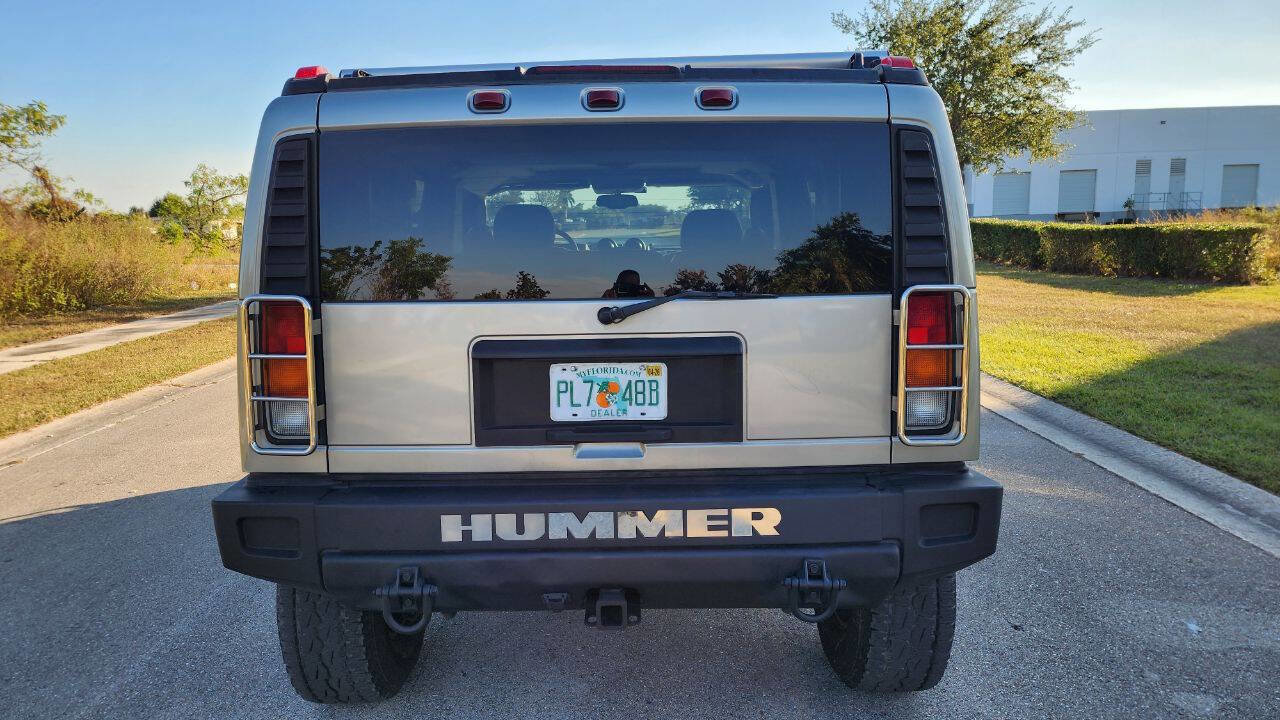Used 2003 HUMMER H2 w/ Preferred Equipment Group image 7