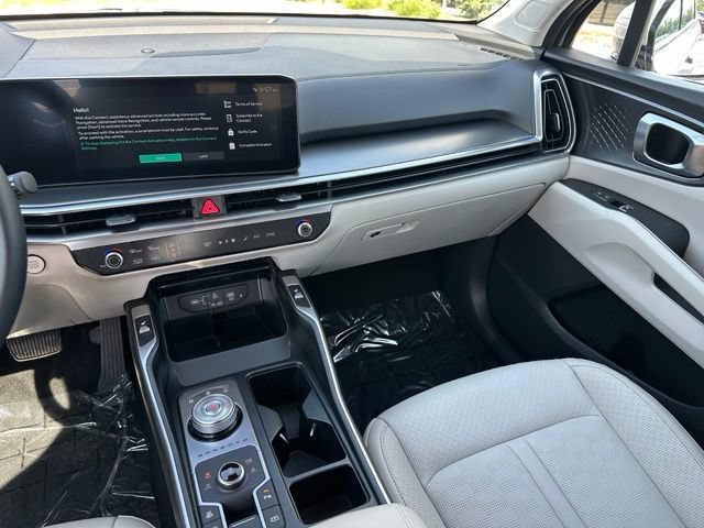 Used 2025 Kia Sorento EX AWD/4WD image 20