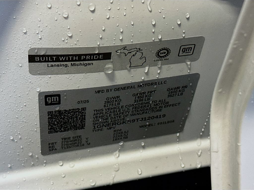 New 2026 Chevrolet Traverse LT w/ Enhanced Driving Package FWD image 35