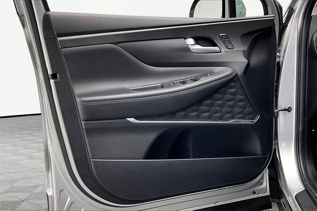 Used 2023 Hyundai Santa Fe Limited image 23