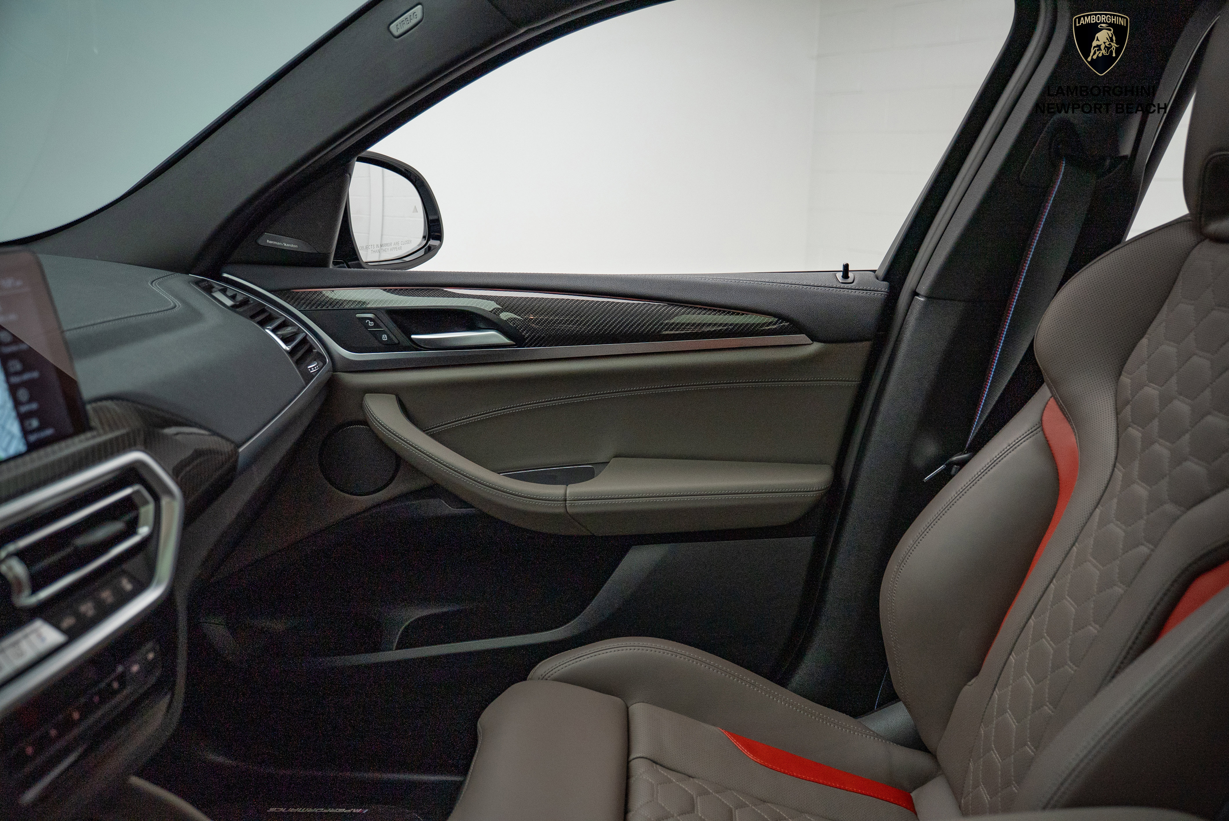 Used 2025 BMW X4 M w/ Competition Package image 33