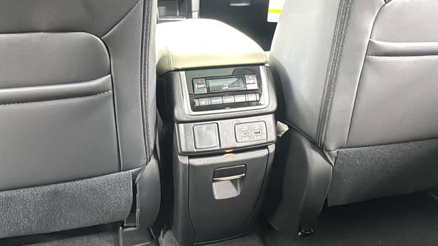 New 2026 Subaru Ascent Limited image 37