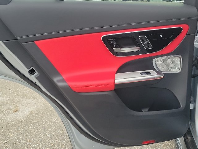 Used 2024 Mercedes-Benz GLC 43 AMG 4MATIC image 12